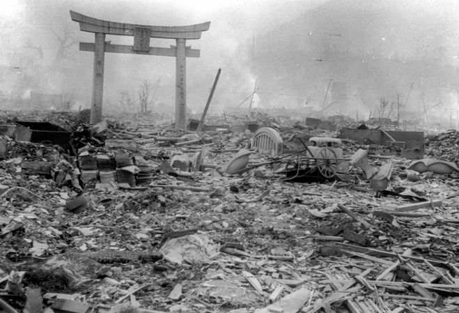 тории, Нагасаки, 1945