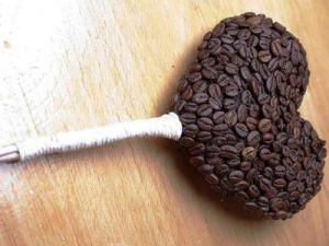 сердце из кофе