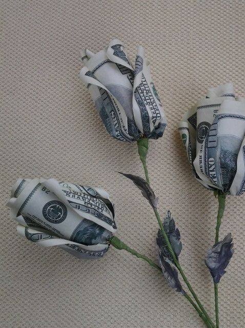 розы из долларов