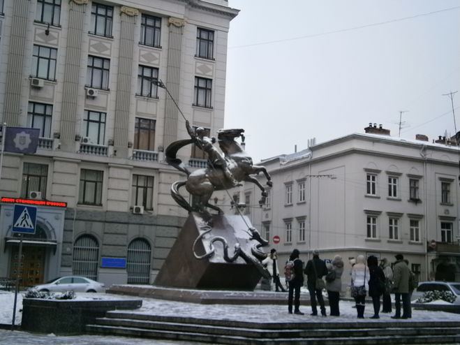 Памятник Смогу