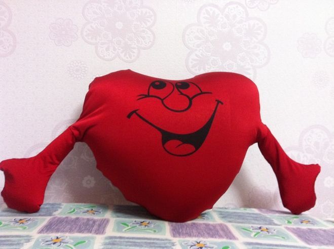 сердце-подушка