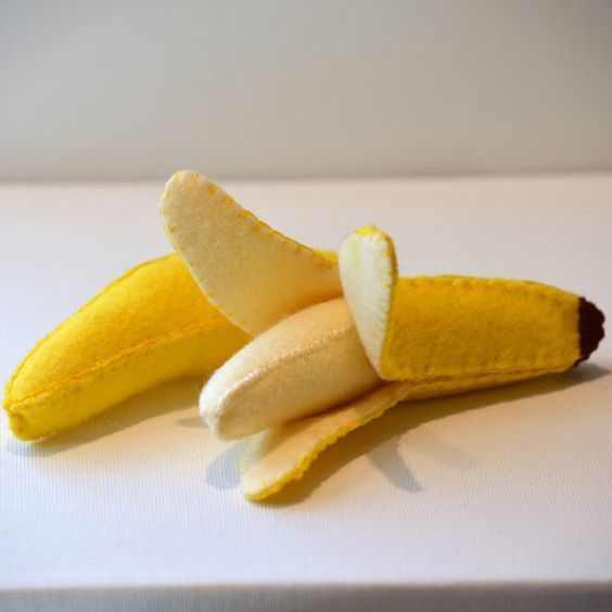 еда из фетра бананы