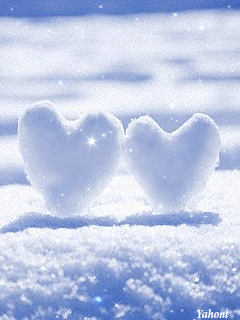 сердечки из снега