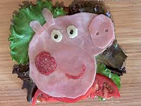детский бутерброд в виде поросенка на Новый год 2019 Свиньи