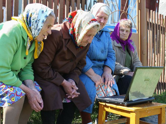 продвинутые бабушки и интернет