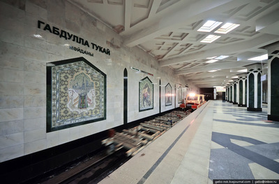 Во сколько открывается метро в Казани?