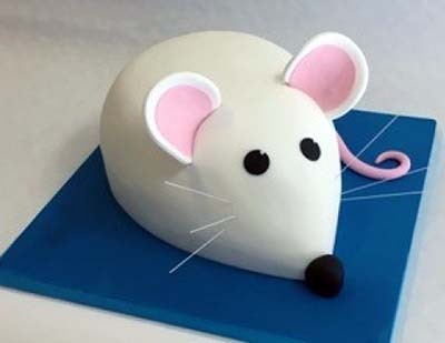 Съедобная Белая Мышь из еды, символ Нового Года 2020