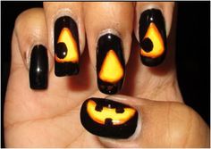рисунок на Хэллоуин на ногтях