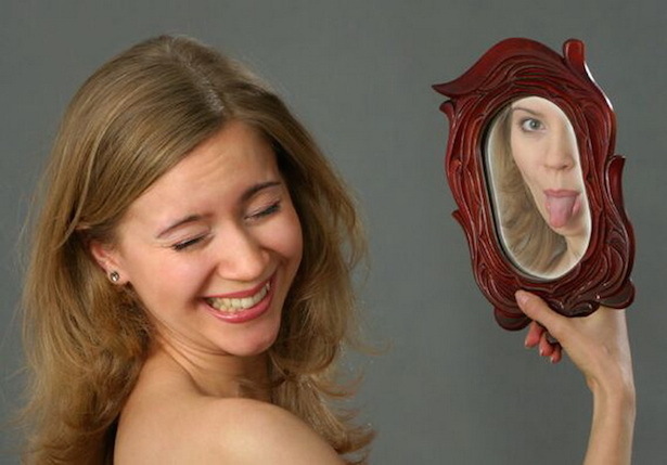 почему в зеркале отражение лучше, чем на фото