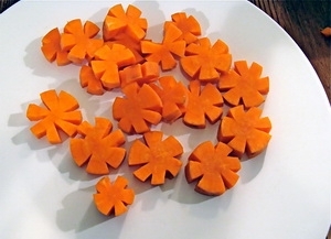 цветы из морковки