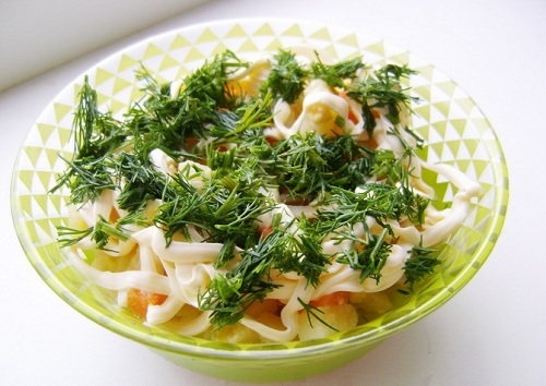 салат с маринованным кабачком