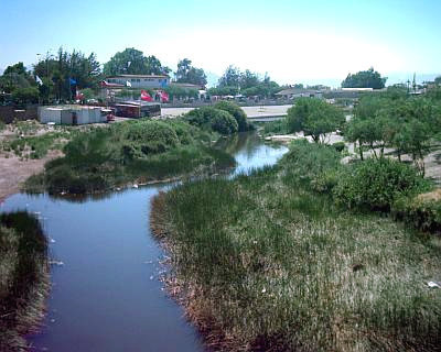 Река Лоа в городе Калама