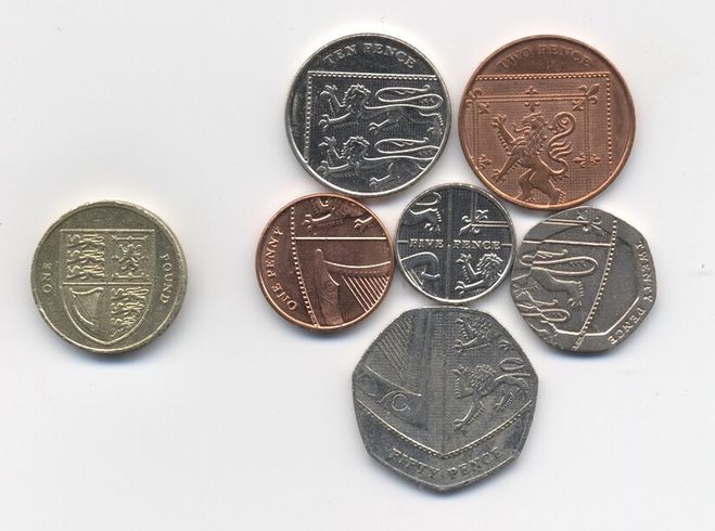 Британские монеты. Герб.