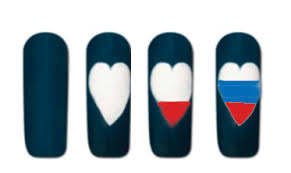 маникюр с российским флагом4