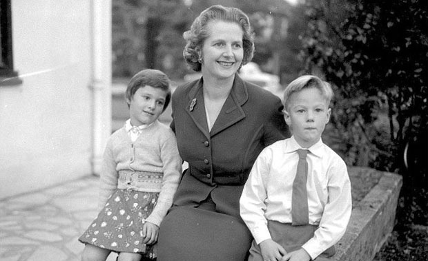 Маргарет Тетчер с детьми