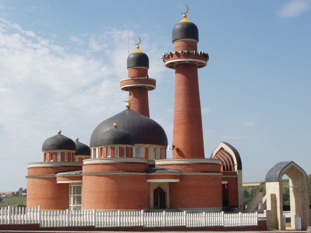 Форма пасхальных куличей и куполов мечети ─ фаллос