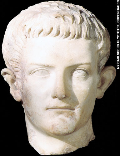 голова Калигулы